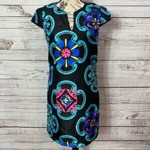 AKIRA BLACK LABEL CAP SLEEVE SIZE MEDIUM COLORFUL FLORAL‎ A-LINE SHIFT DRESS